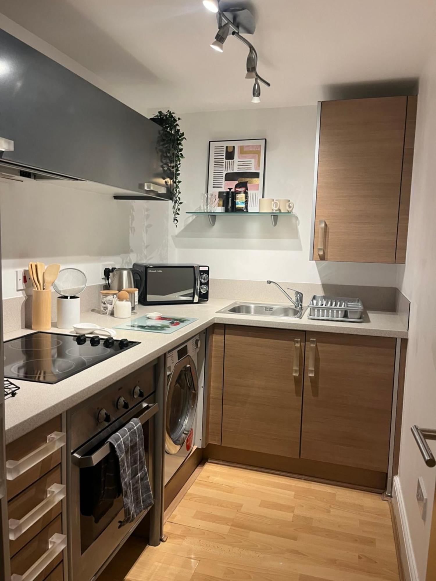 Apartment Stunning Modern 2 Bed With Views