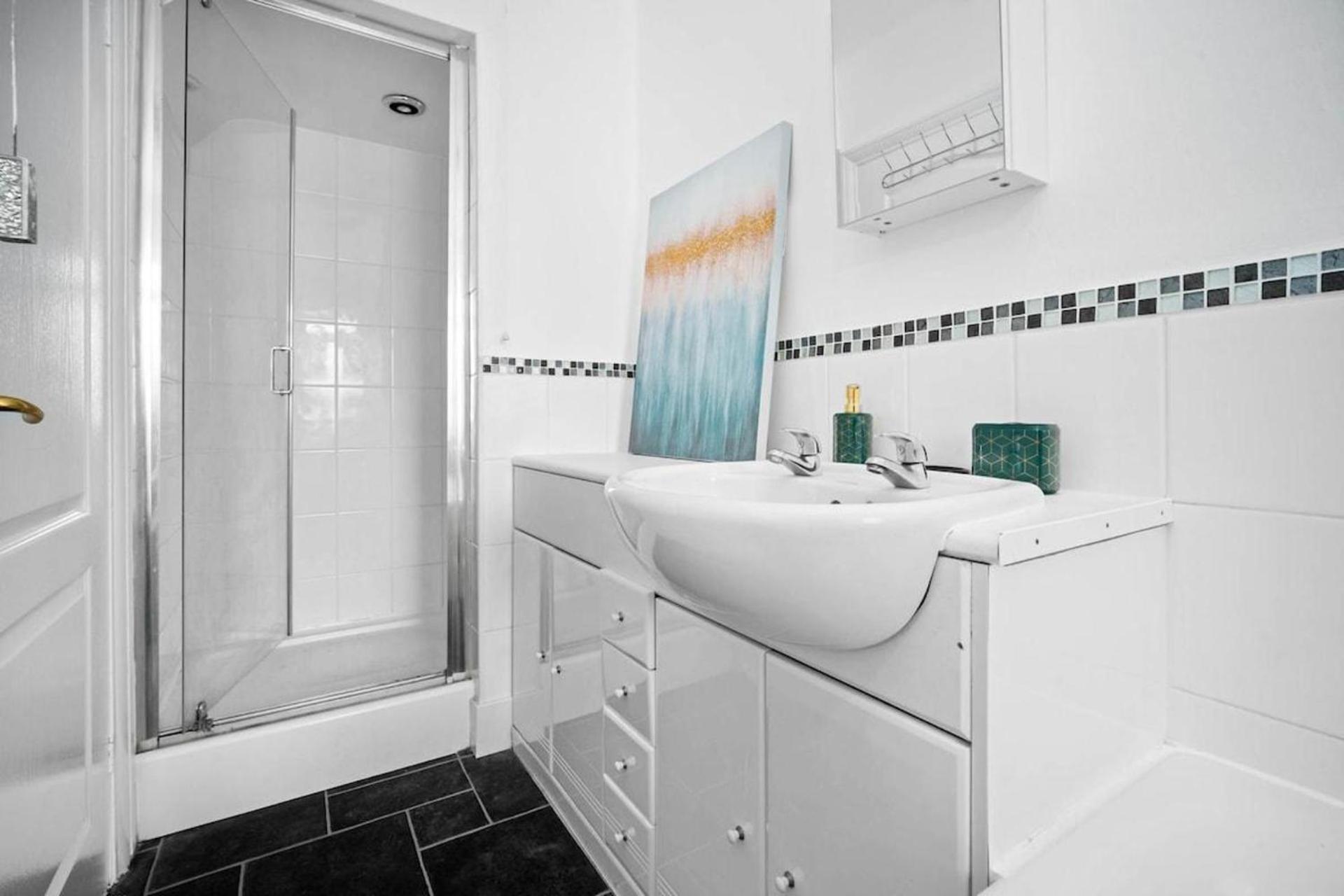 Blissful Retreat - 3 Bed House *