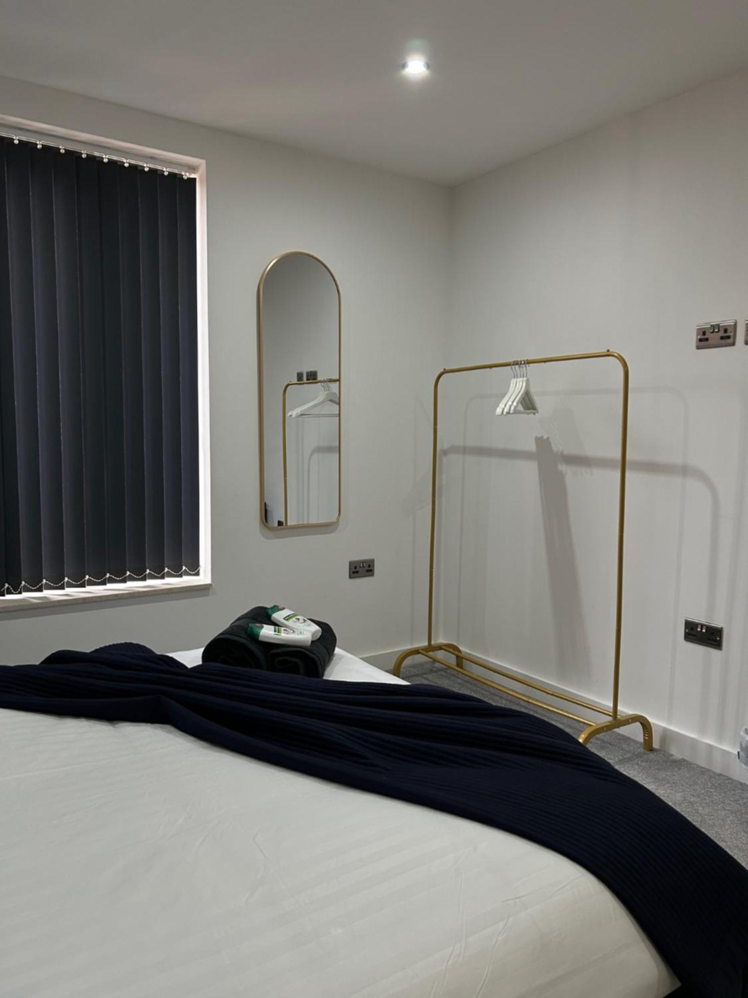No17 Overnight Birmingham
