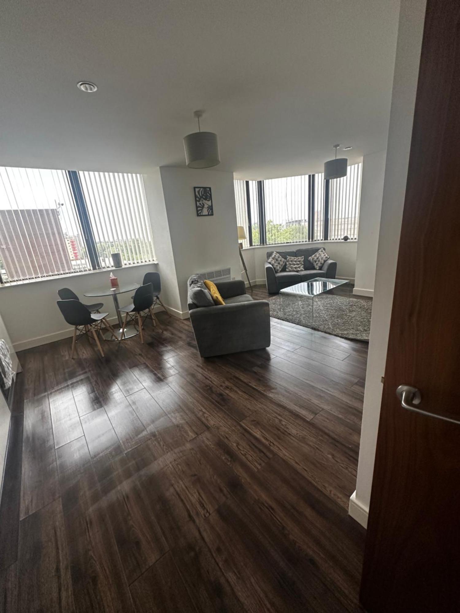 Modern 2-bedroom Kingsize Centre Birmingham