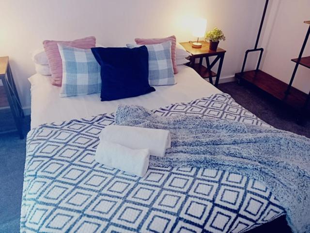 Centre Apartments, Free Parking - Quality Apartment