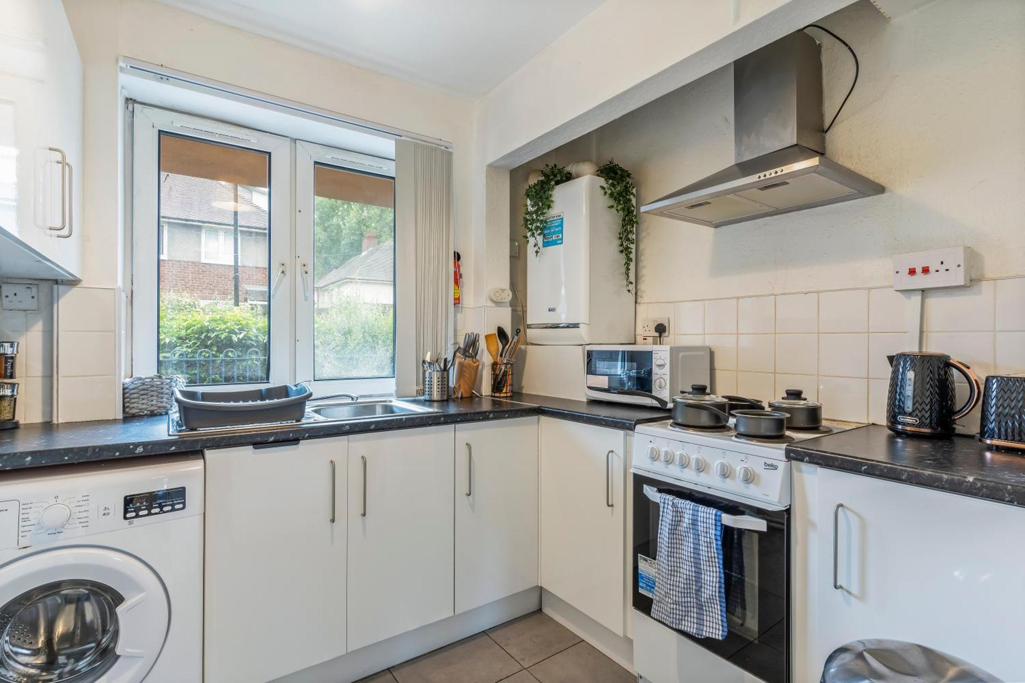 Charming 2 Bedrooms In
