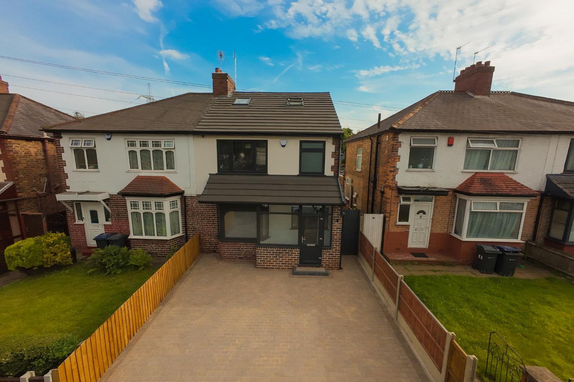 Large Stylish House Close To Centre * Birmingham