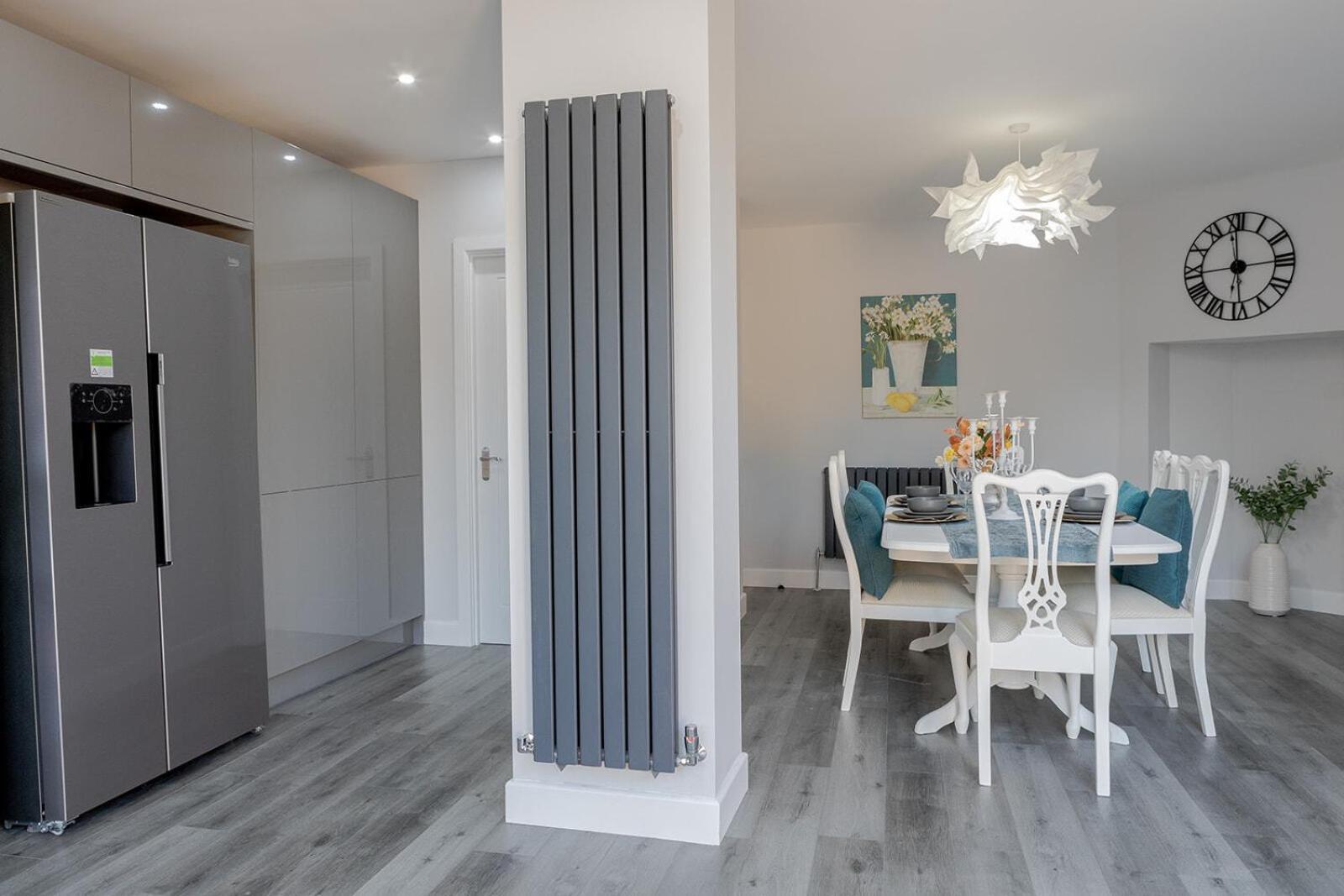 Holiday home Large Stylish House Close To Centre *
