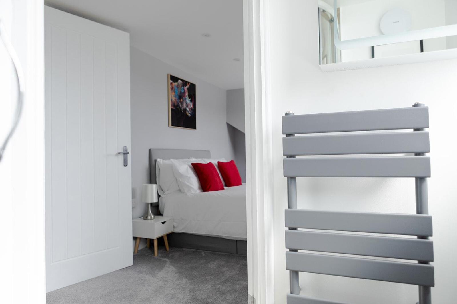 Large Stylish House Close To Centre * Birmingham
