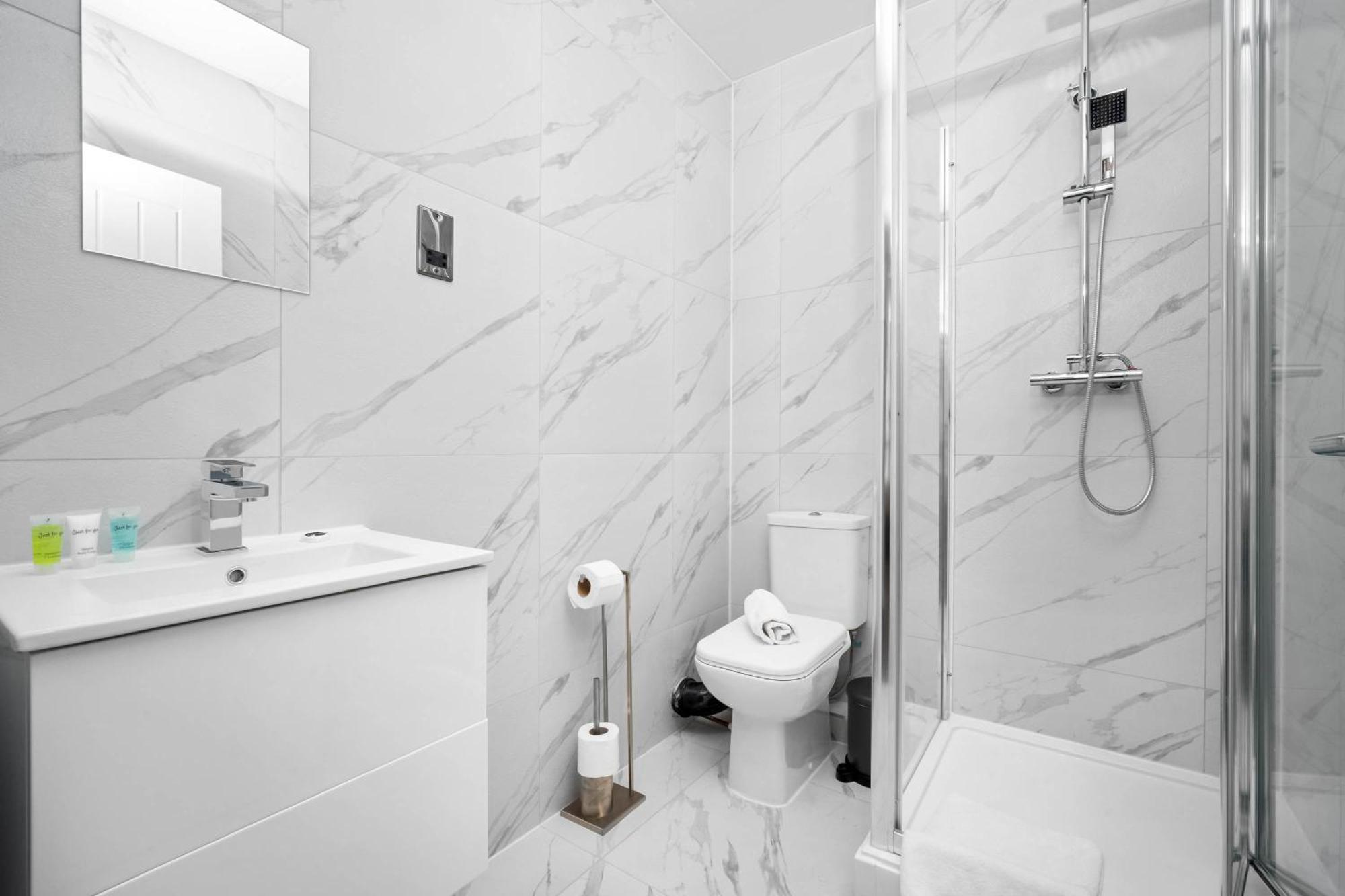 Apartment Luxury - Centre - 2 Bedrooms - Smart Tv - Wifi - Jewellery Quarter - Intercom - 4ah