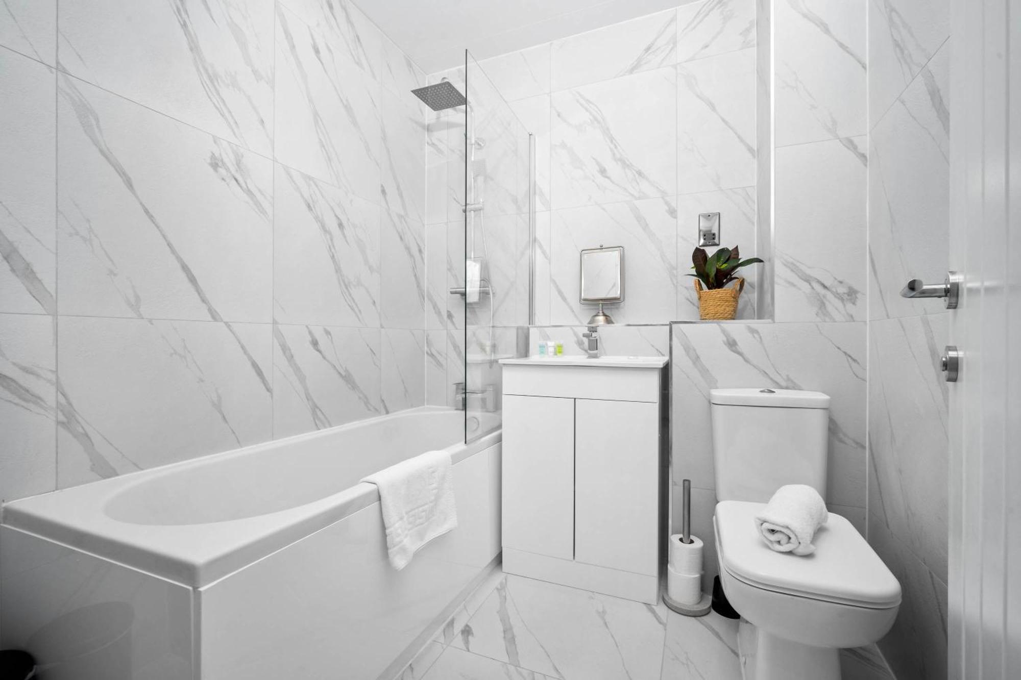 Luxury - Centre - 2 Bedrooms - Smart Tv - Wifi - Jewellery Quarter - Intercom - 4ah