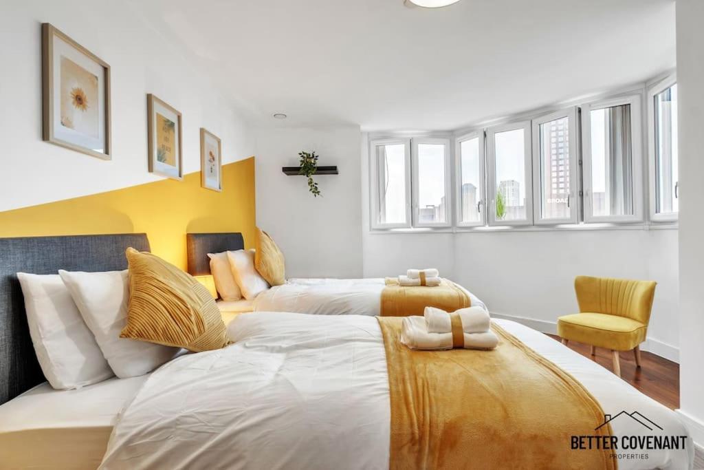 Apartment Stylish City Centre - Perfect For Groups & Long *