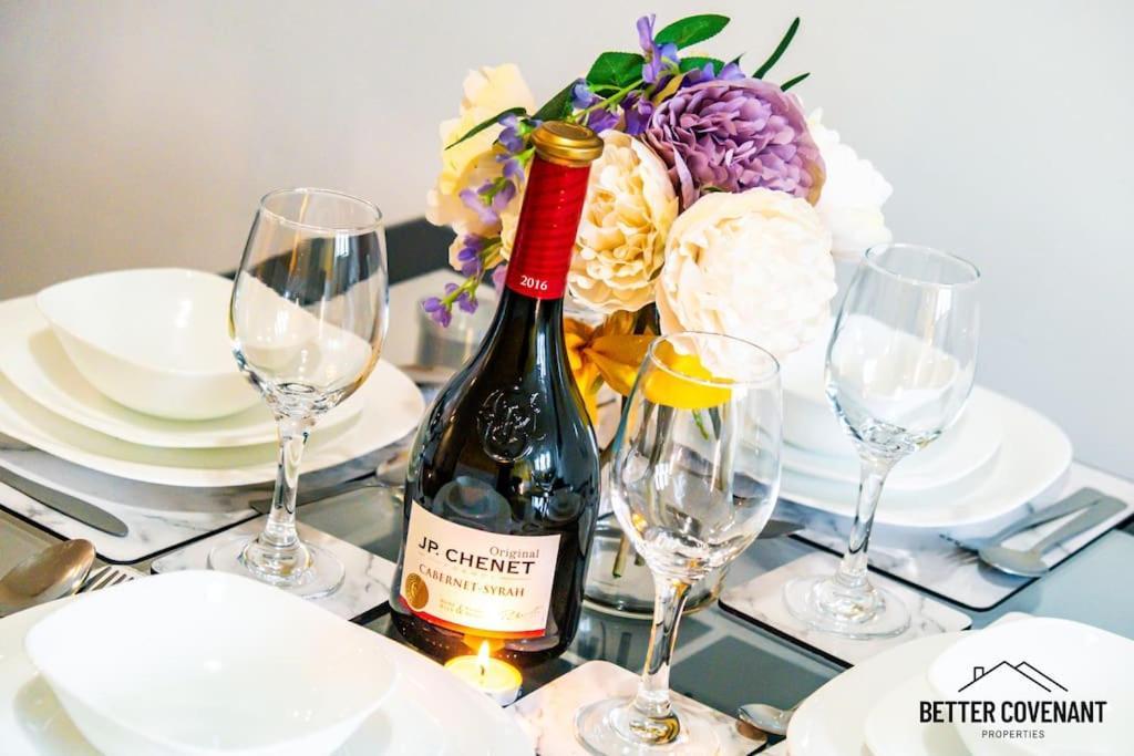 Stylish City Centre - Perfect For Groups & Long Birmingham