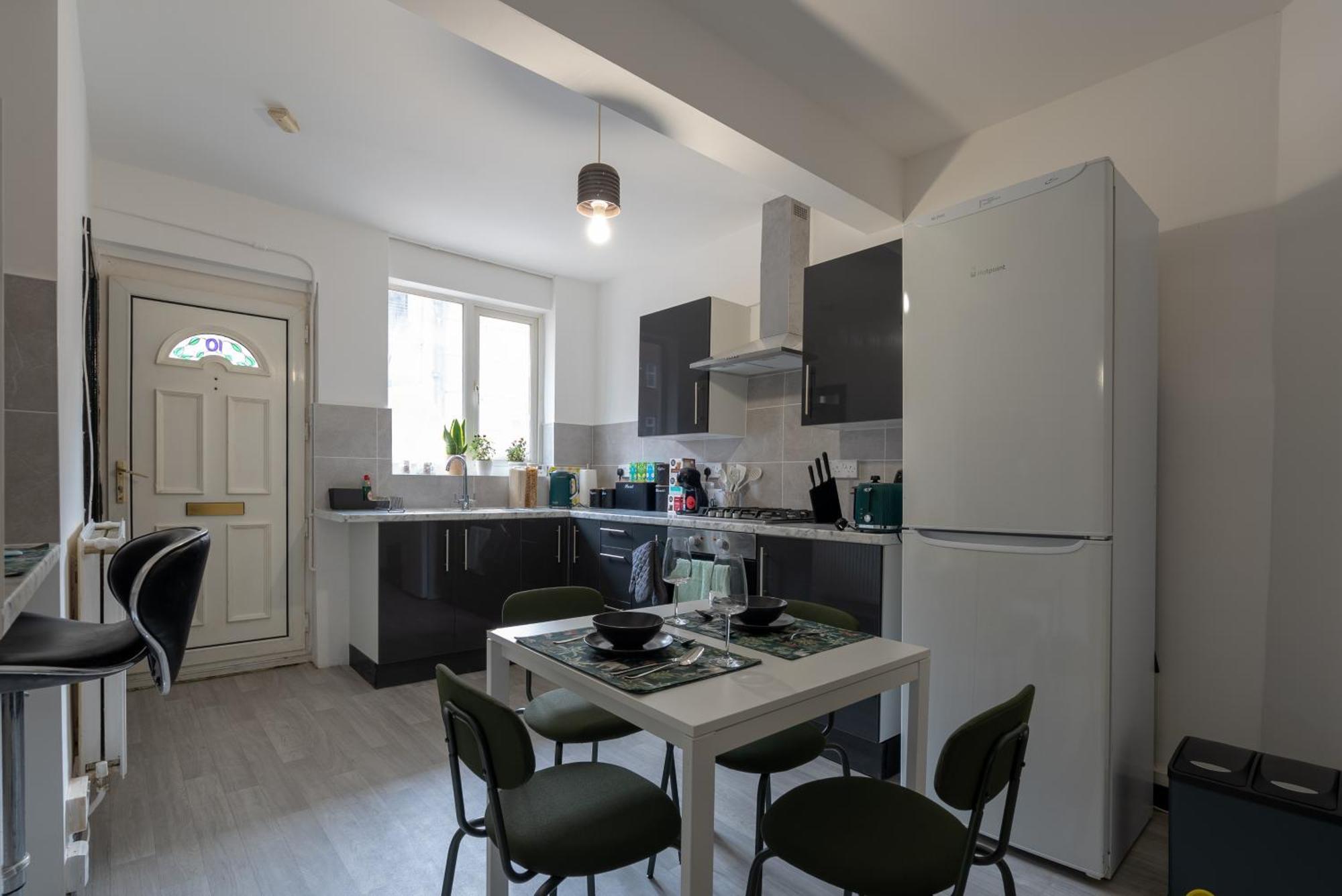 Long Term -city Center, University, Bull Ring, Broad St, Coffee Pods, Business, Students & Leisure *