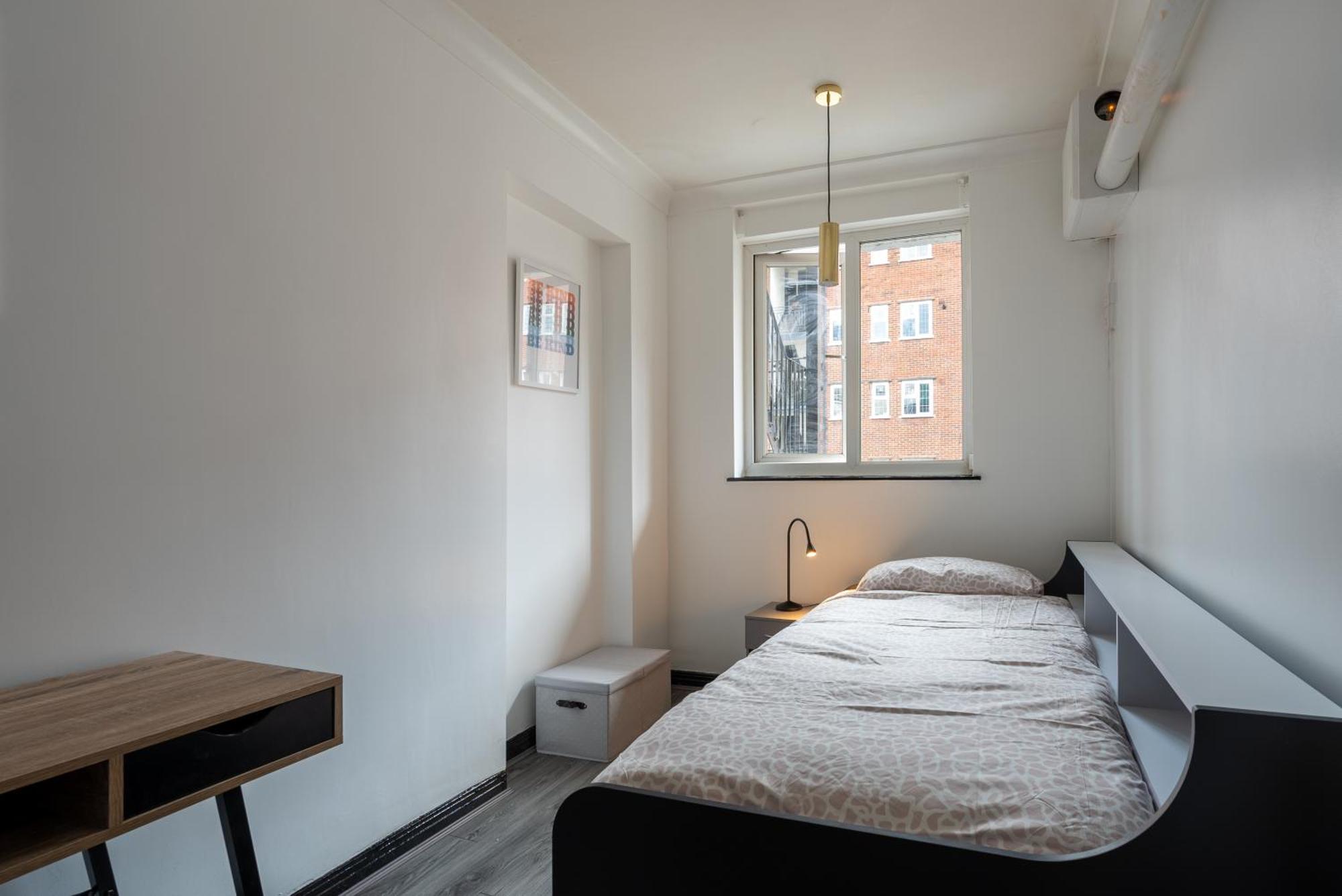 Apartment Long Term -city Center, University, Bull Ring, Broad St, Coffee Pods, Business, Students & Leisure