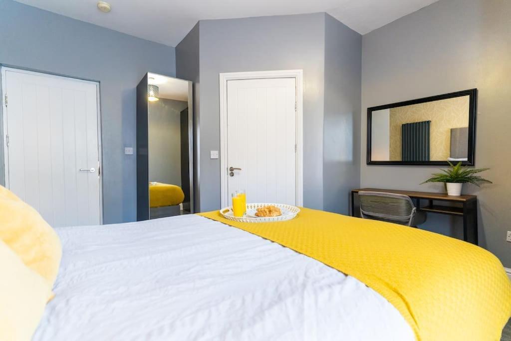 Apartment Glorious 2 - Bed Flat With Free Parking Birmingham