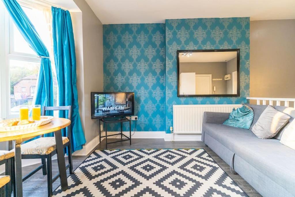 Apartment Glorious 2 - Bed Flat With Free Parking Birmingham