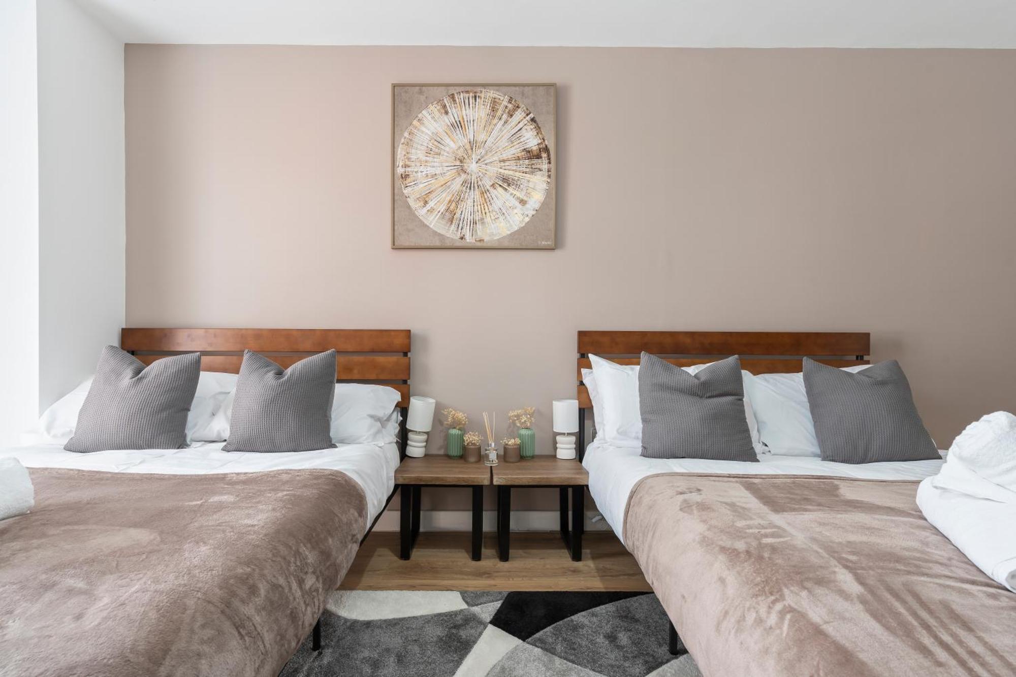 Truffle -city Centre Sleeps Upto 6 - Near Utilita Arena, Icc - Pool Table & Free Wifi Apartment