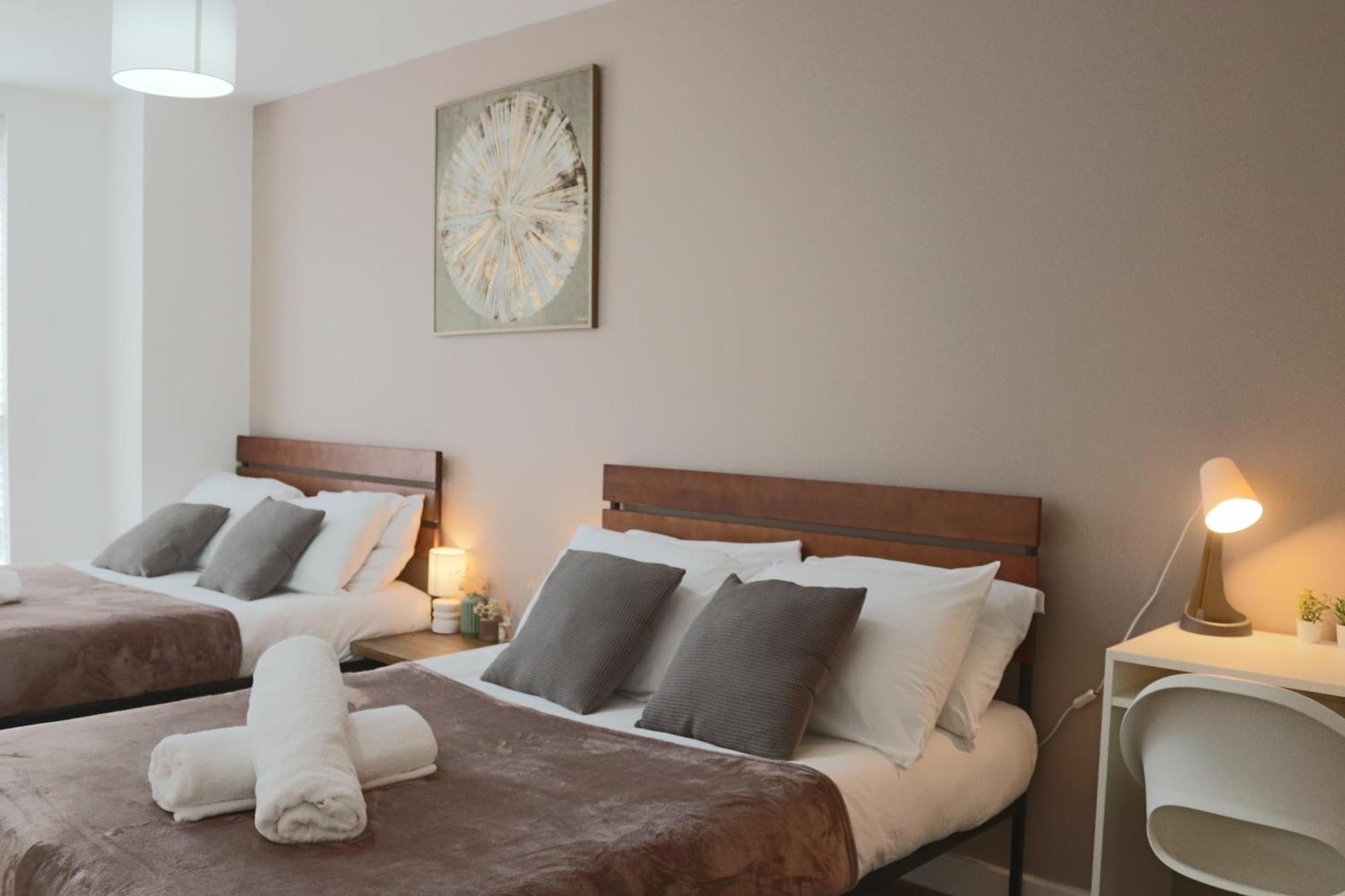 Apartment Truffle -city Centre Sleeps Upto 6 - Near Utilita Arena, Icc - Pool Table & Free Wifi