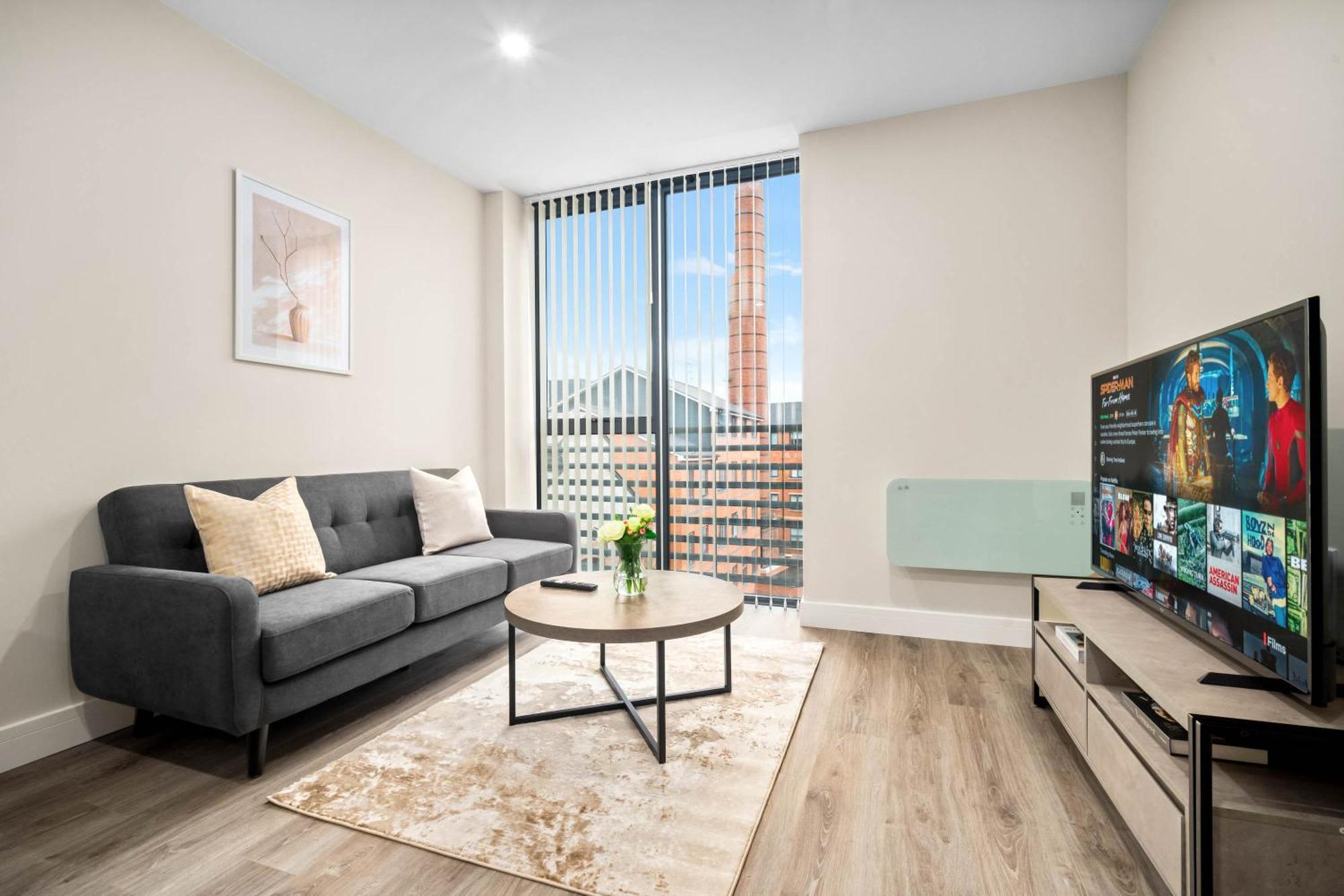 New Luxury - Two Bedroom - Centre - Jq 7ah Apartment