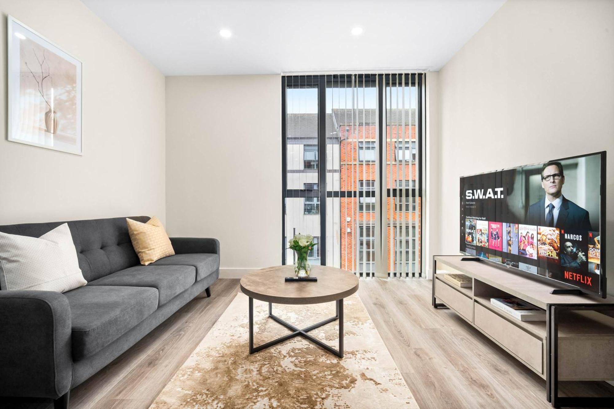 Luxury Two Bedroom - Centre - New Executive Development - Rated - Jq 6ah * Birmingham