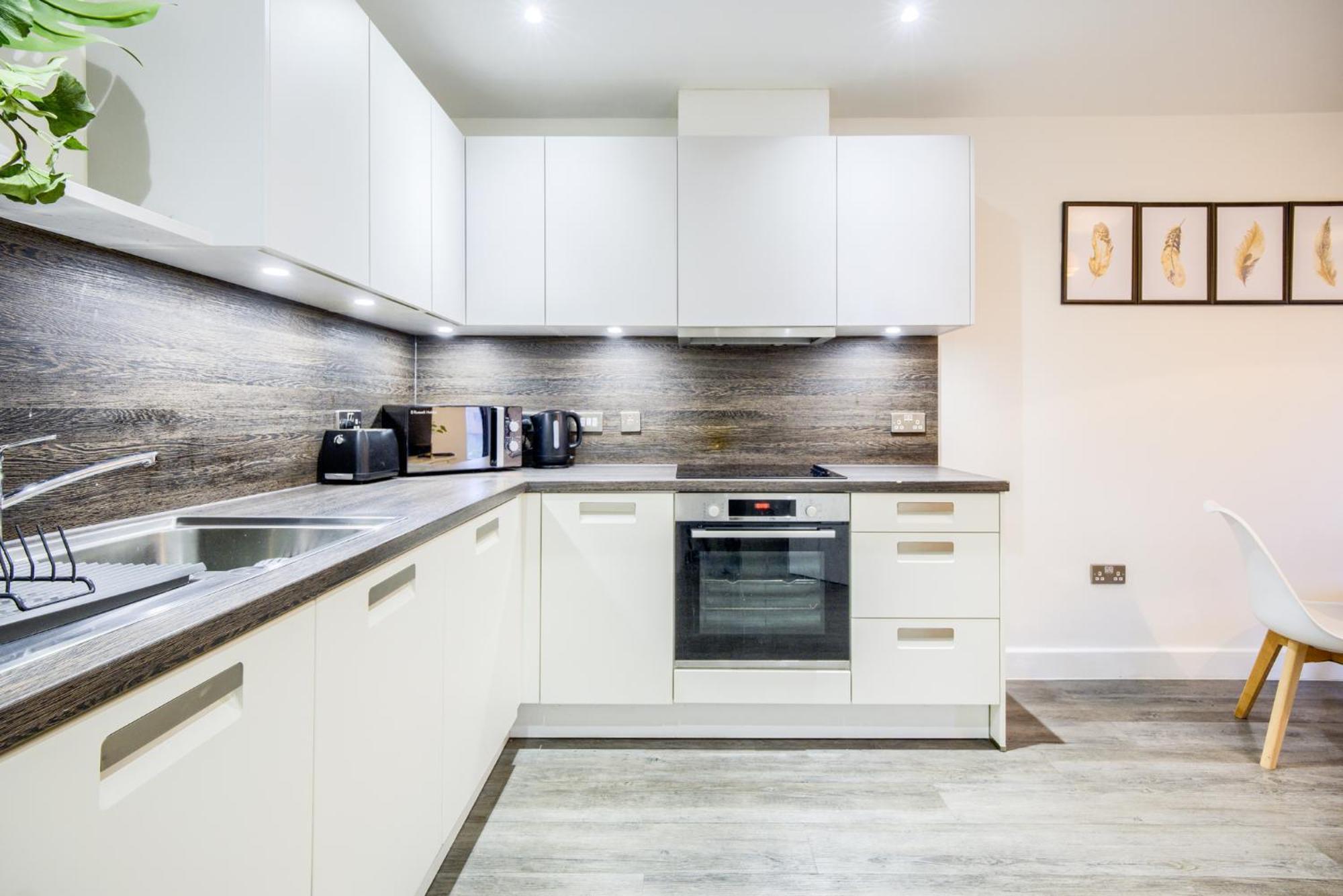 Modern 2 Bed With Location Birmingham