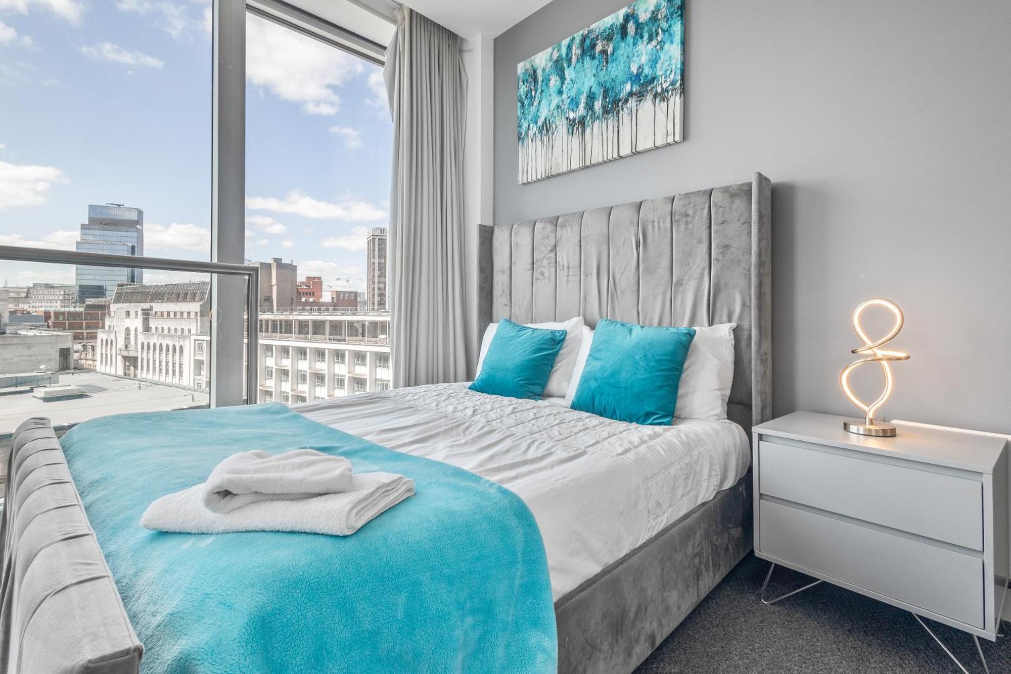 Centre, One Bedroom Apartment! Apartment *