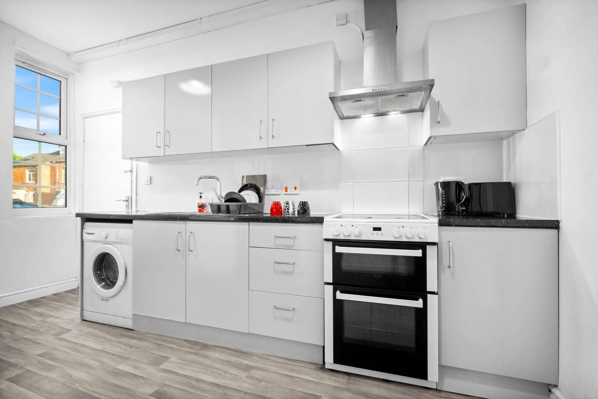 Urban Apartment *