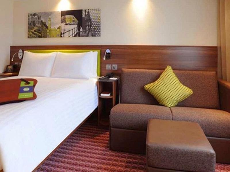 Hampton By Hilton Broad Street Hotel 3*