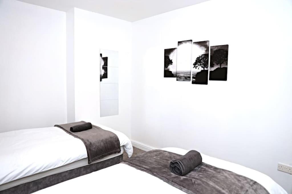 Cozy House Jlr Nec Airport Resortsworld Holiday home *