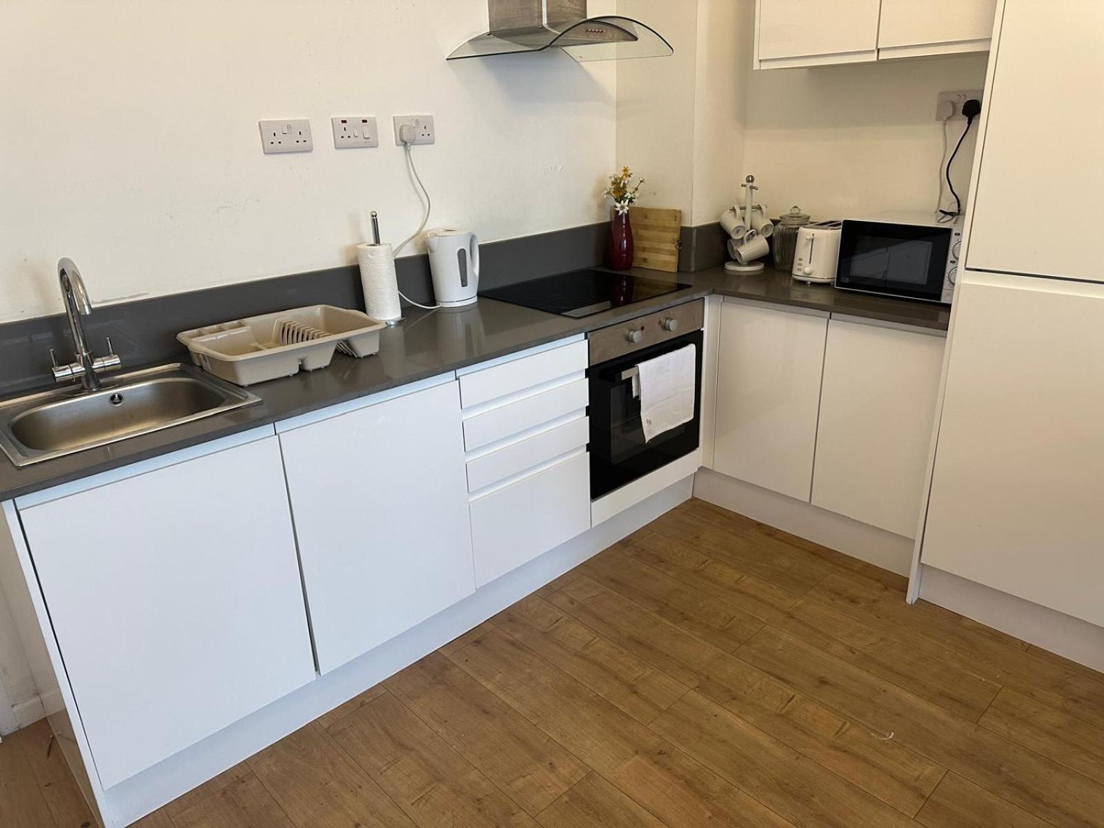 Flat 402 One Bedroom *
