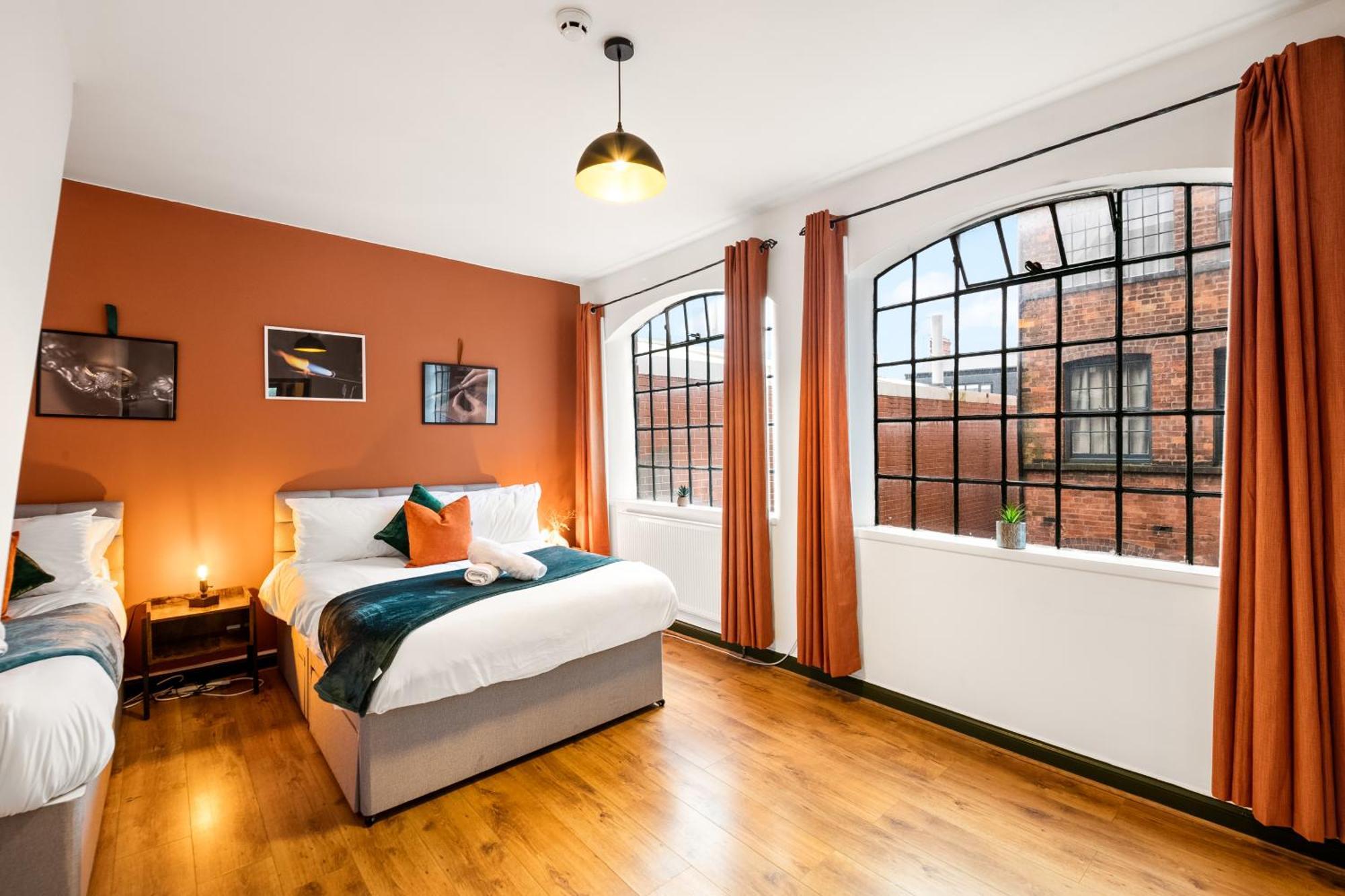 Spacious Apartment Birmingham