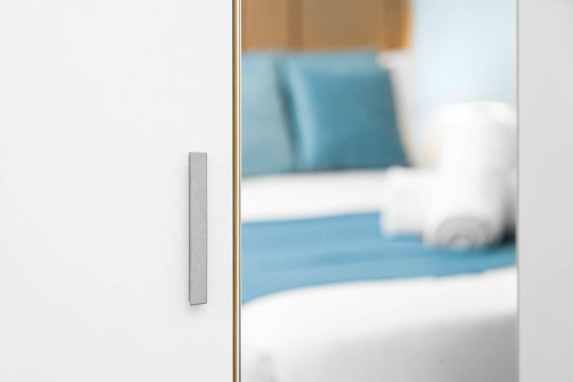 Modern 2 Bed Centre Wi-fi - Rated - Wifi - Smart - Rated - Tv - 49l