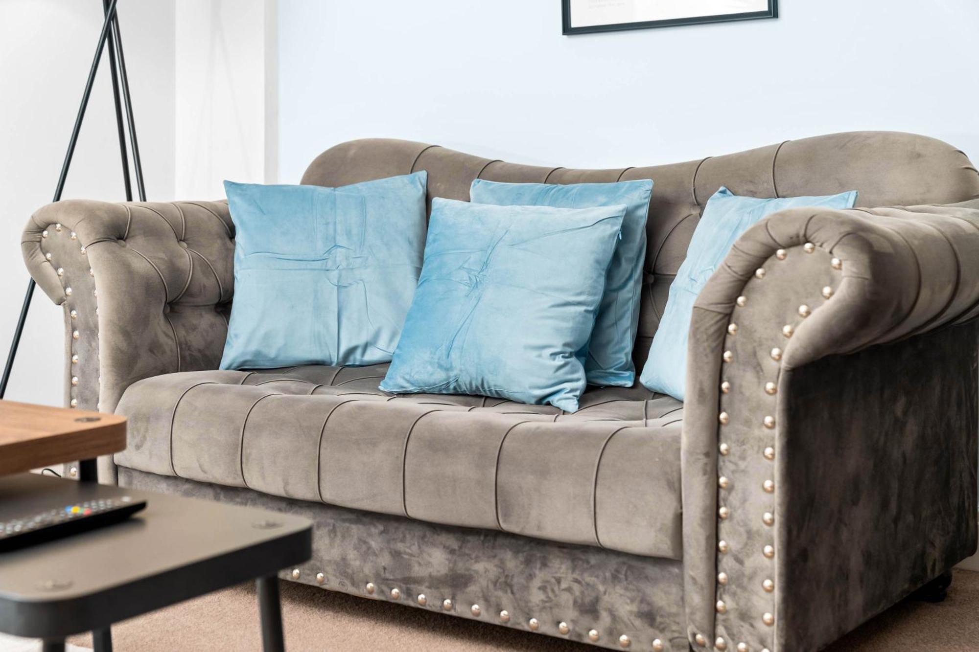 Modern 2 Bed Centre Wi-fi - Rated - Wifi - Smart - Rated - Tv - 49l *