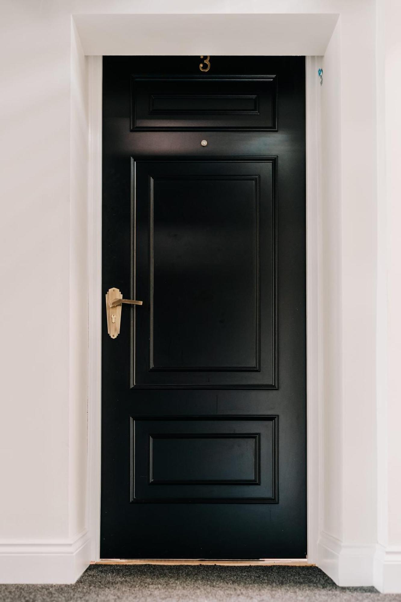 Grade Ii Restored Boutique Family Contractors * Birmingham