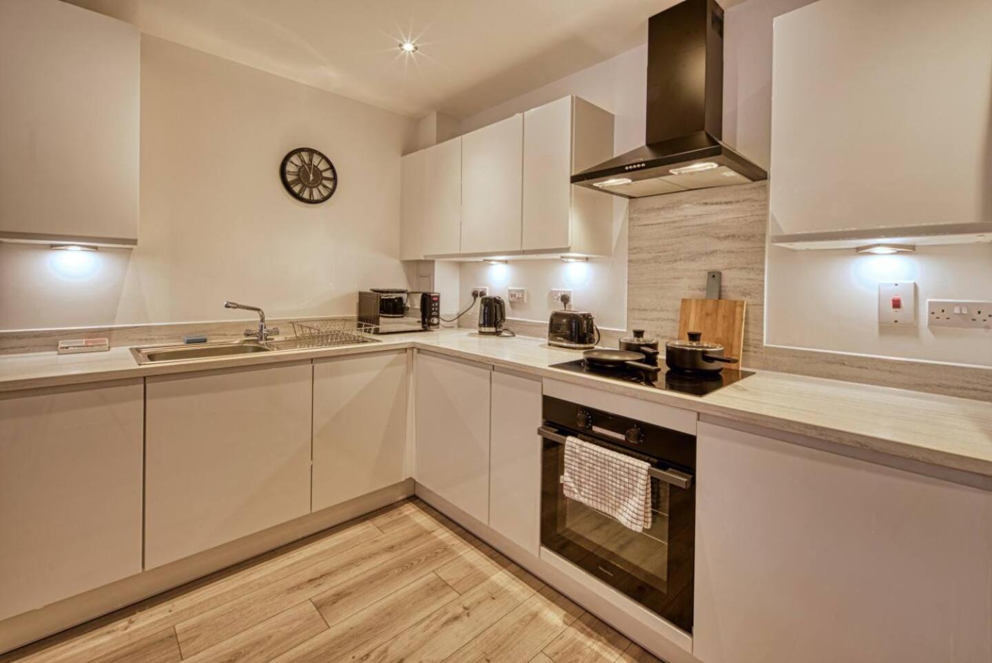 Jewellery Court Flat 28 - Near Jewellery Quarter & Centre *