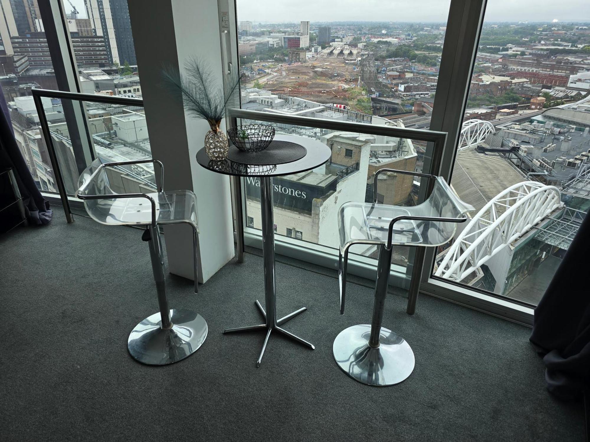 Heart Of City, Centre Point Luxury Apartment Birmingham