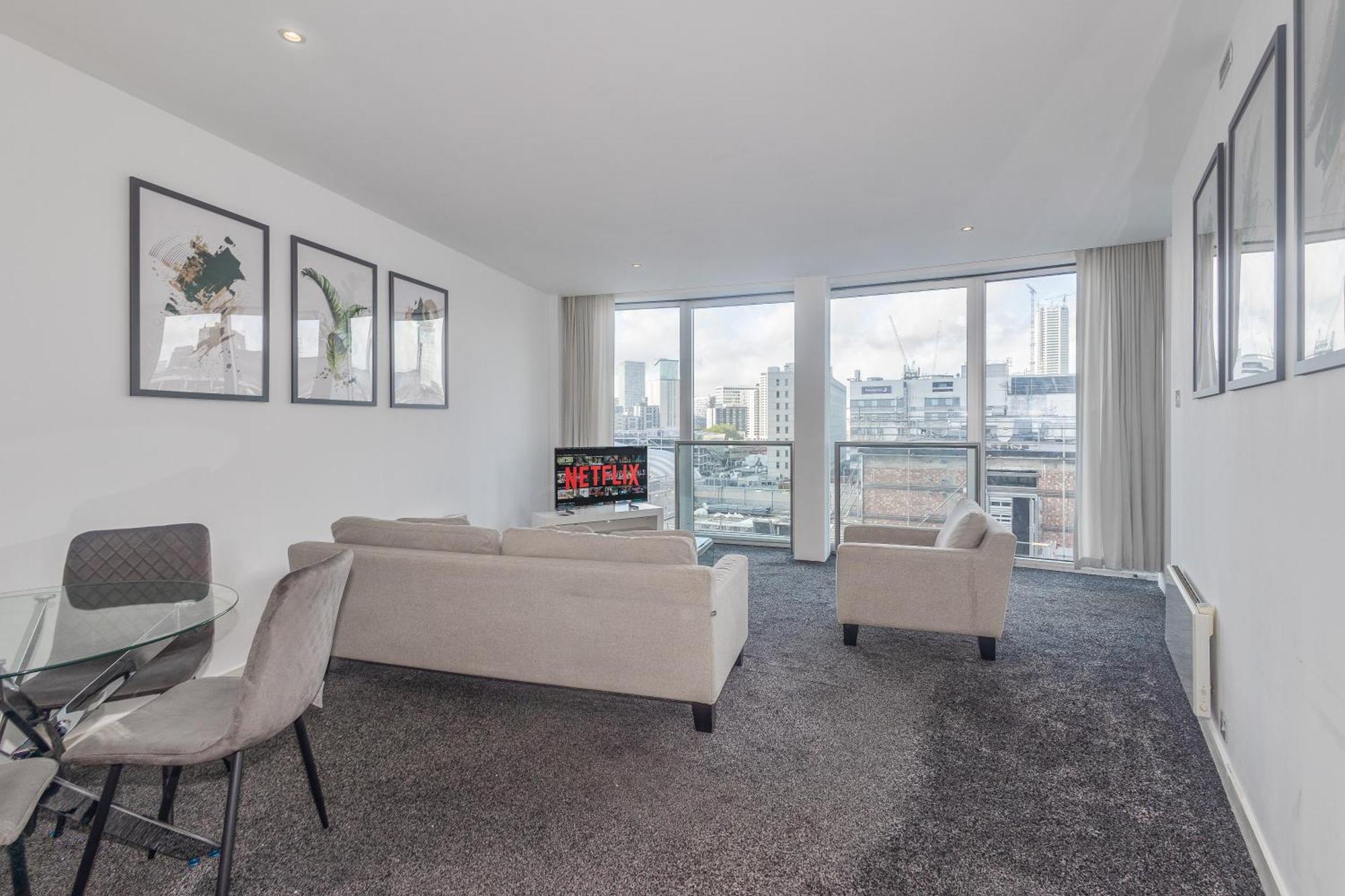Centre - One Bedroom *