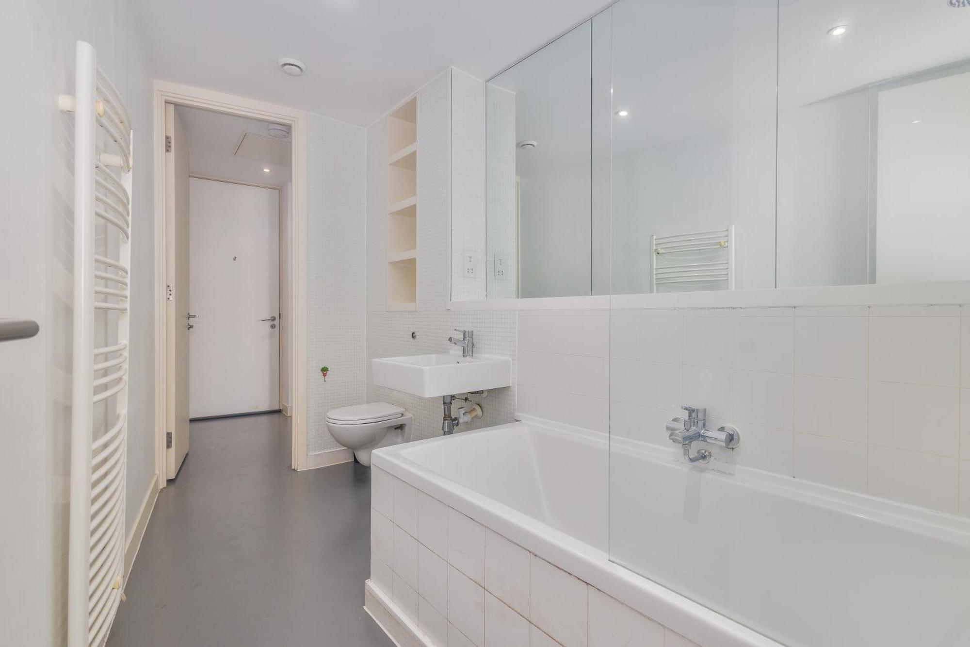 Apartment Centre - One Bedroom