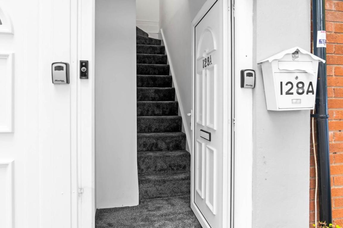 Bhx Nec World Arena Apartment