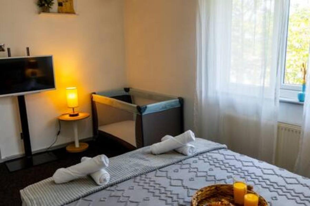Holiday home Modern Family Parking Private Garden Birmingham