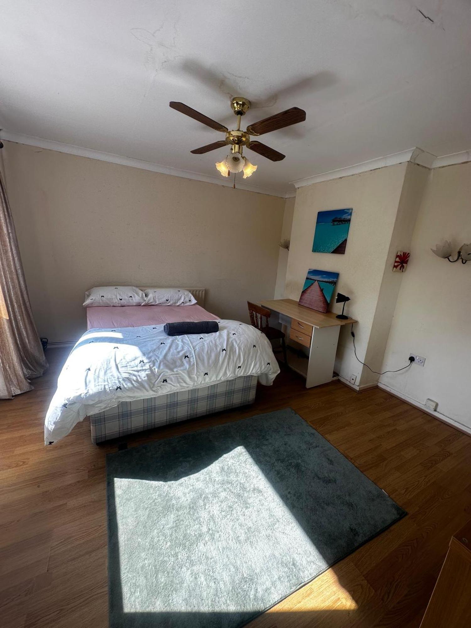 Homestay Homestay - Budget Staycation *