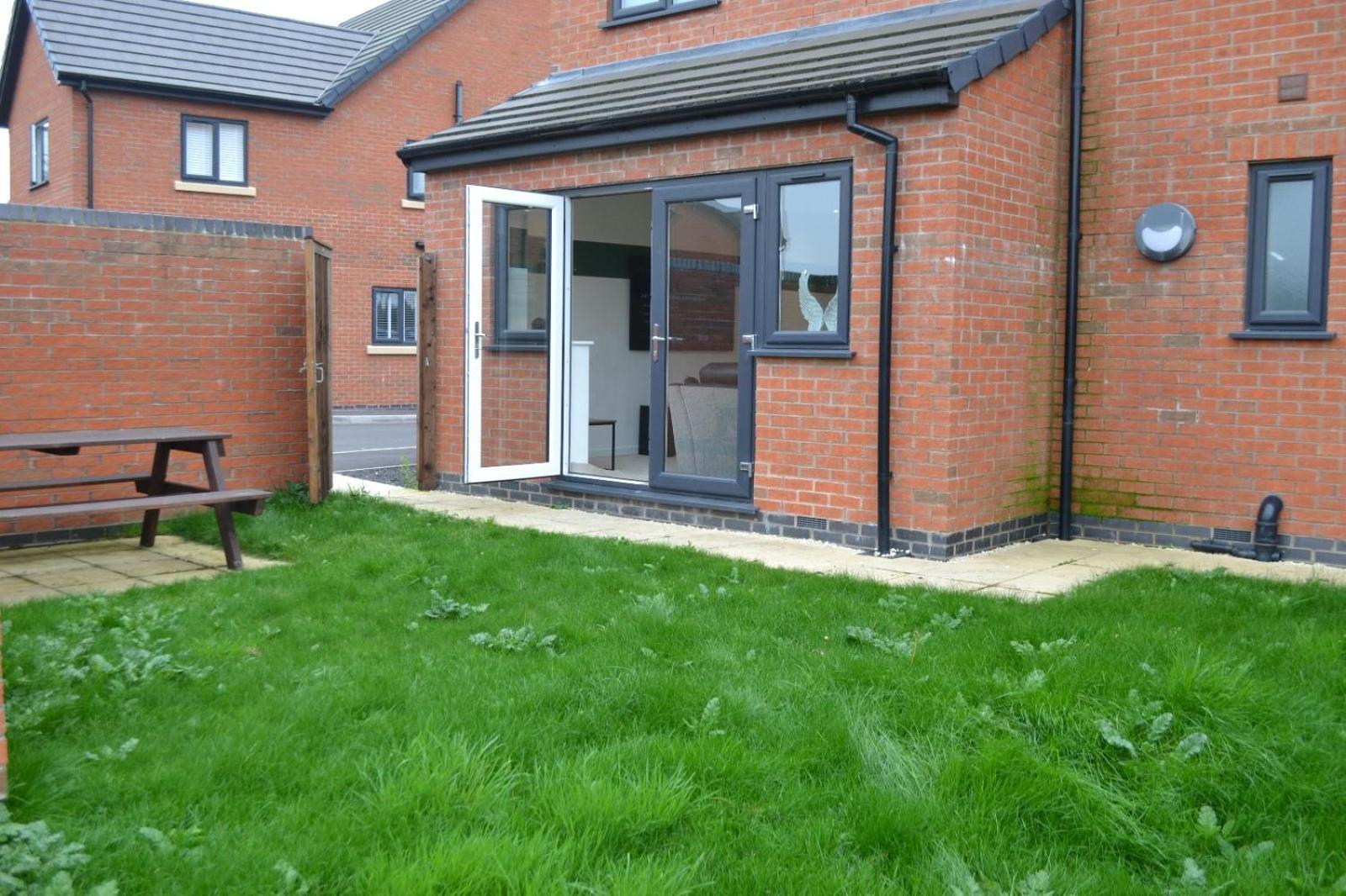 House 6 Large Private Bedrooms With 7 Beds, Close To Nec, Jlr, Centre Holiday home Birmingham