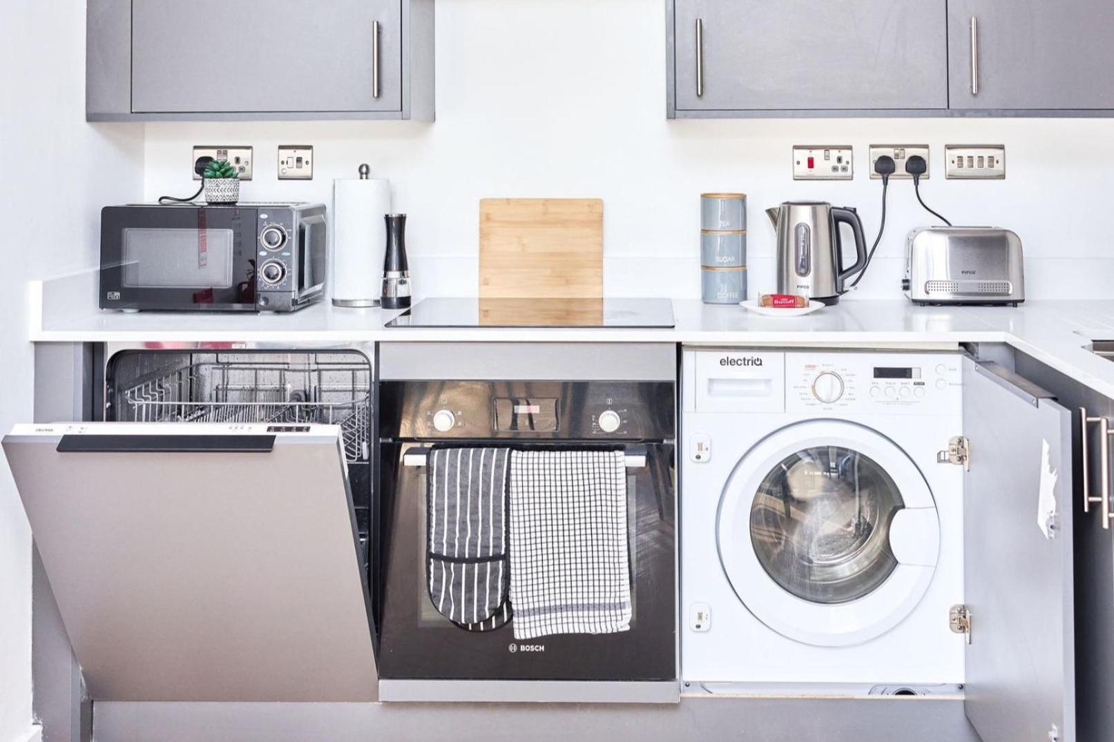 Apartment 2bed Modernkitchen Petsok Tv Wifi *