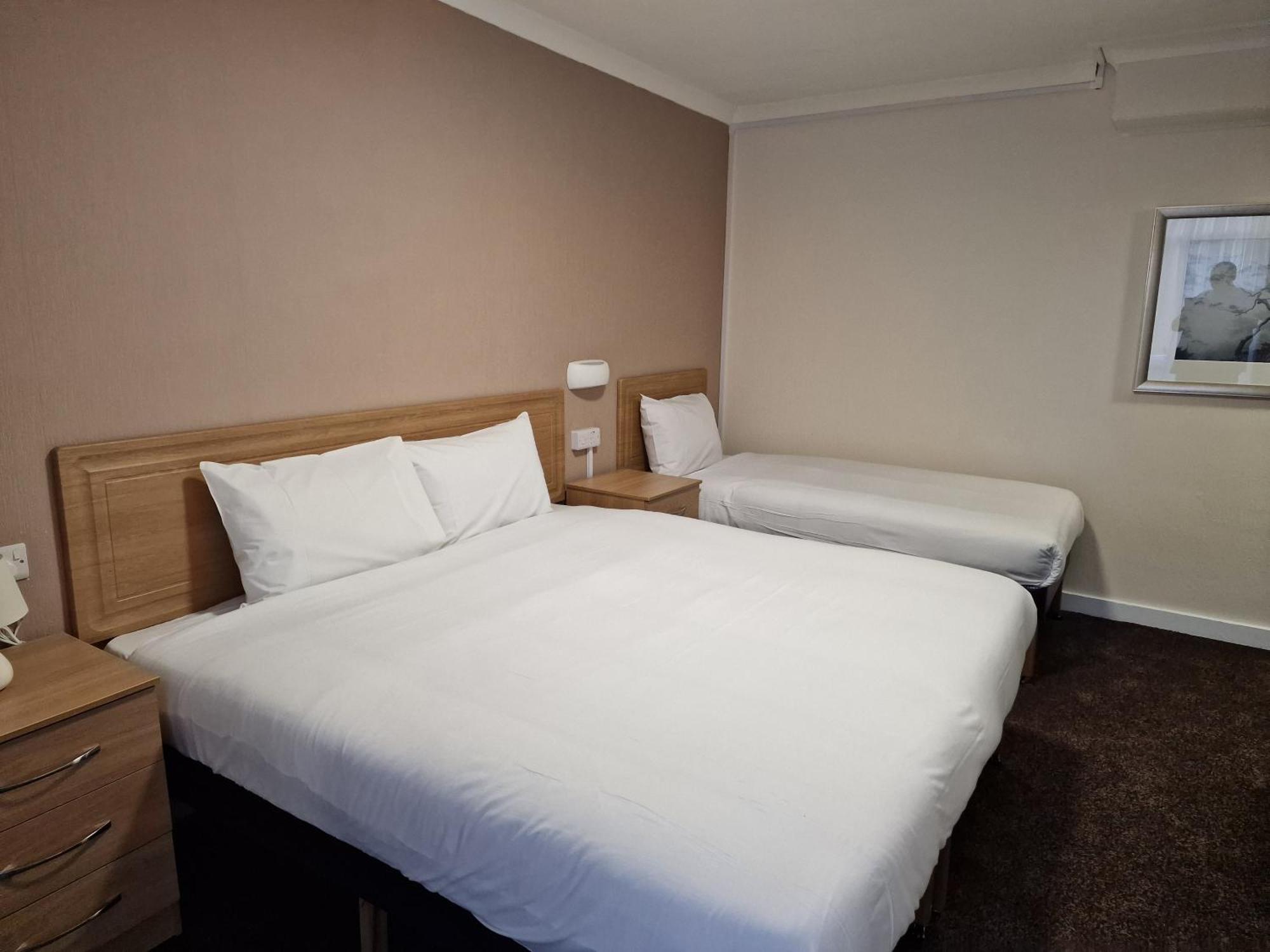 Hotel Britannia New Street Station 3*