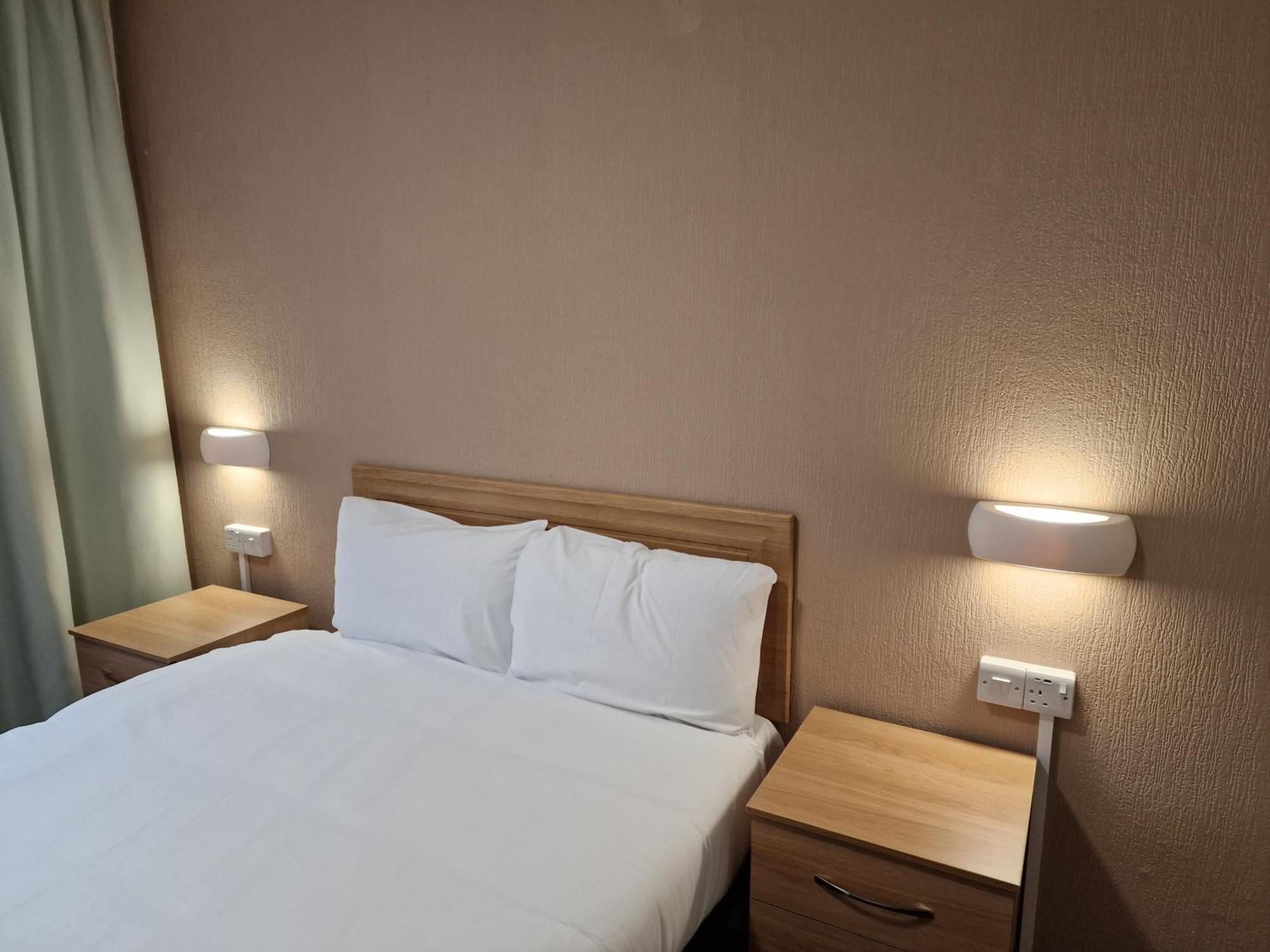 Hotel Britannia New Street Station 3*
