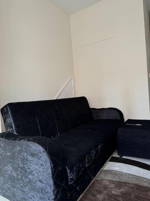 Flat In Apartment *
