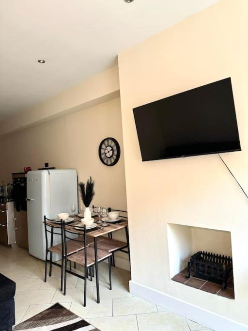 Flat In Apartment Birmingham
