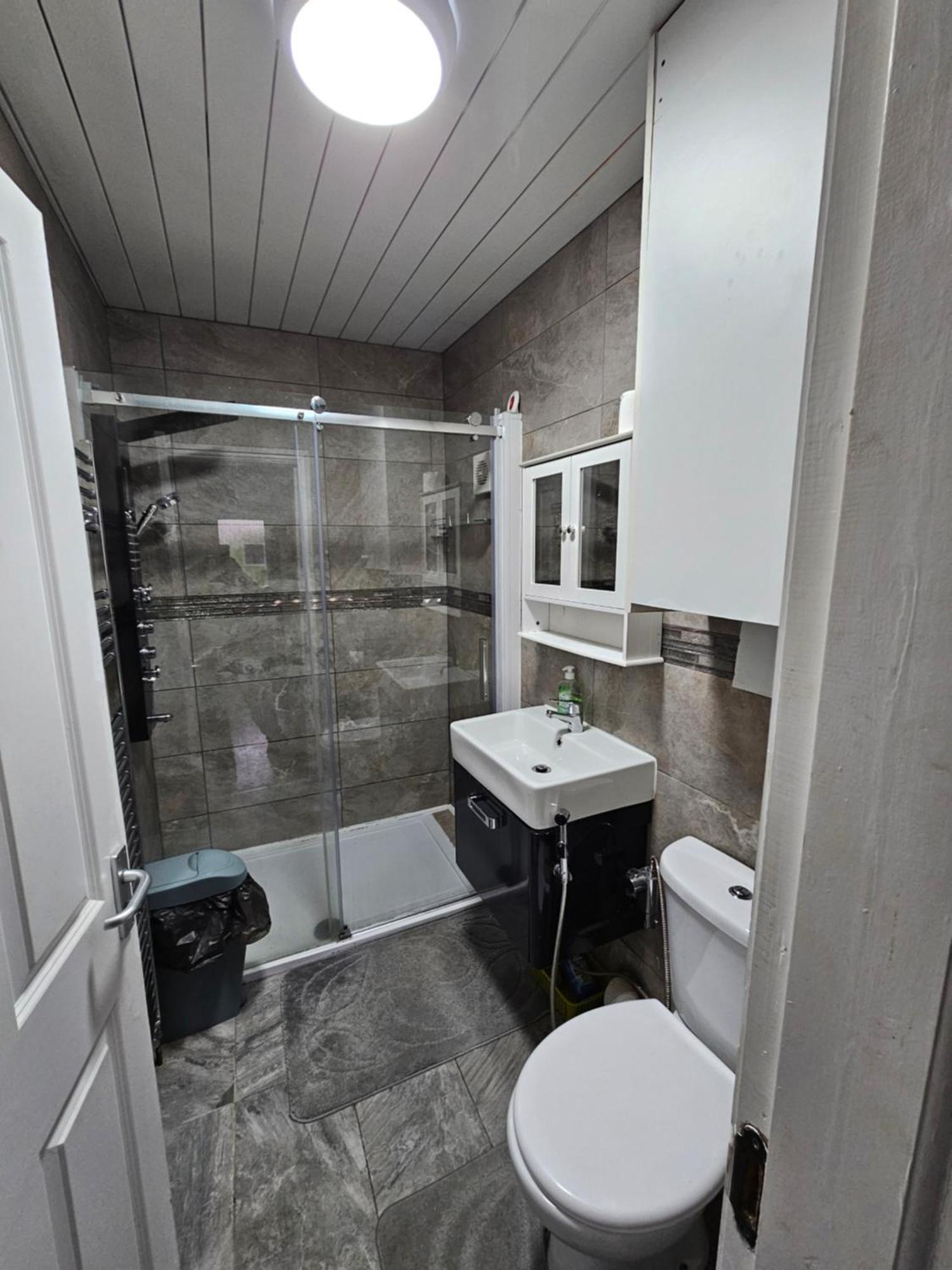 Monyhull - Near Centre Kingsheath Nia Nec Bhx Homestay *