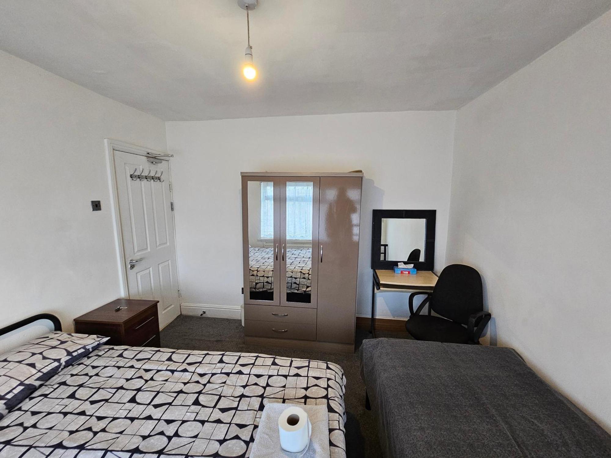 Homestay Monyhull - Near Centre Kingsheath Nia Nec Bhx Birmingham