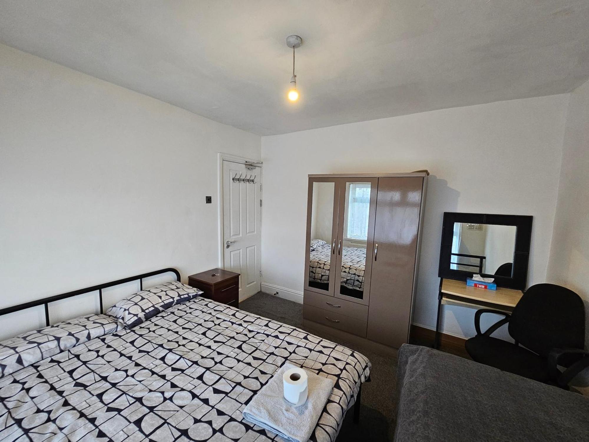 Monyhull - Near Centre Kingsheath Nia Nec Bhx * Birmingham
