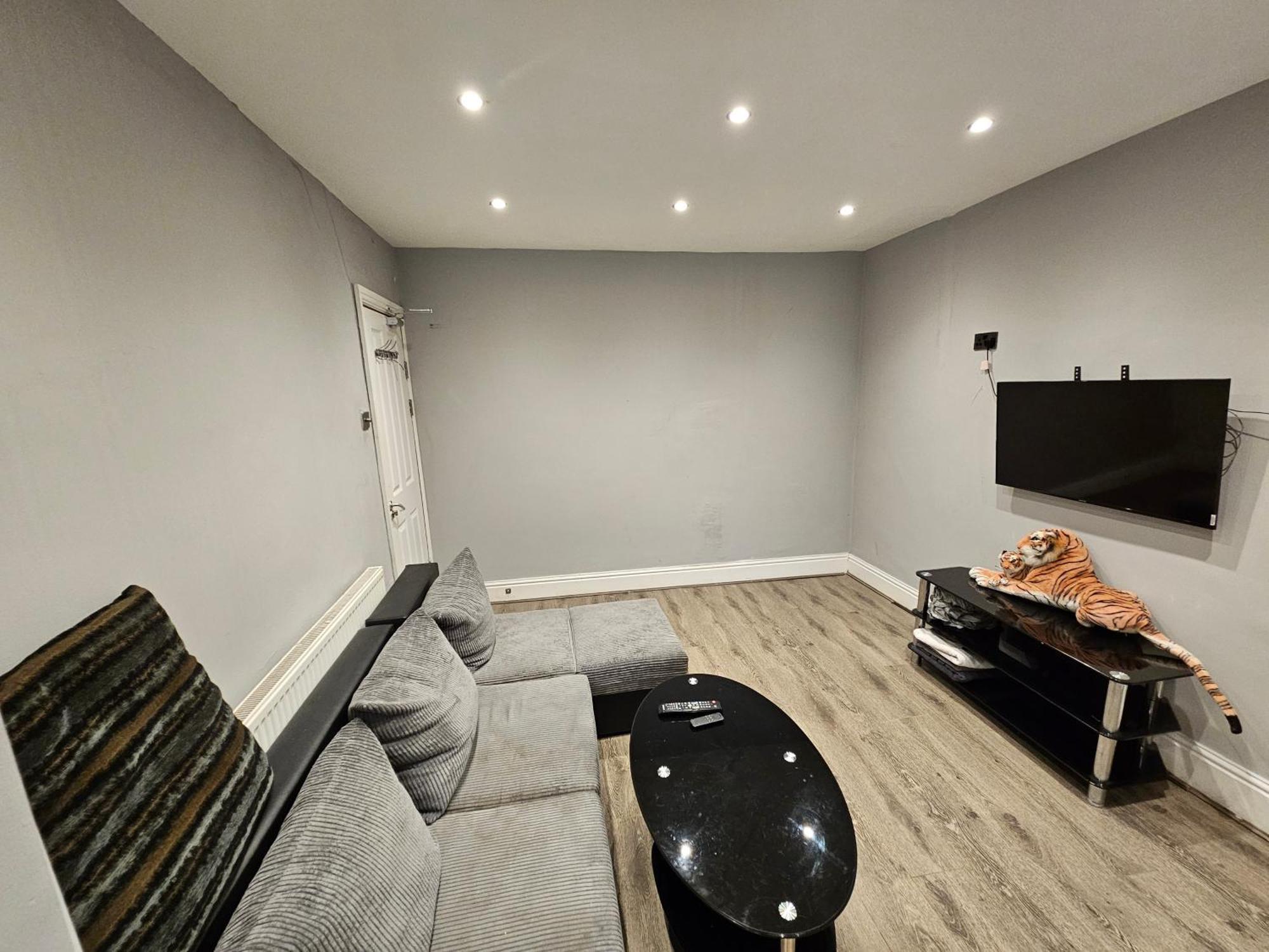 Monyhull - Near Centre Kingsheath Nia Nec Bhx