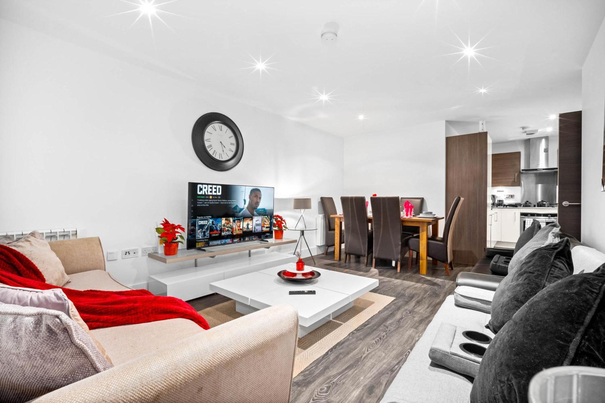 Apartment Luxury Centre 3bedroom 5beds With Allocated Parking