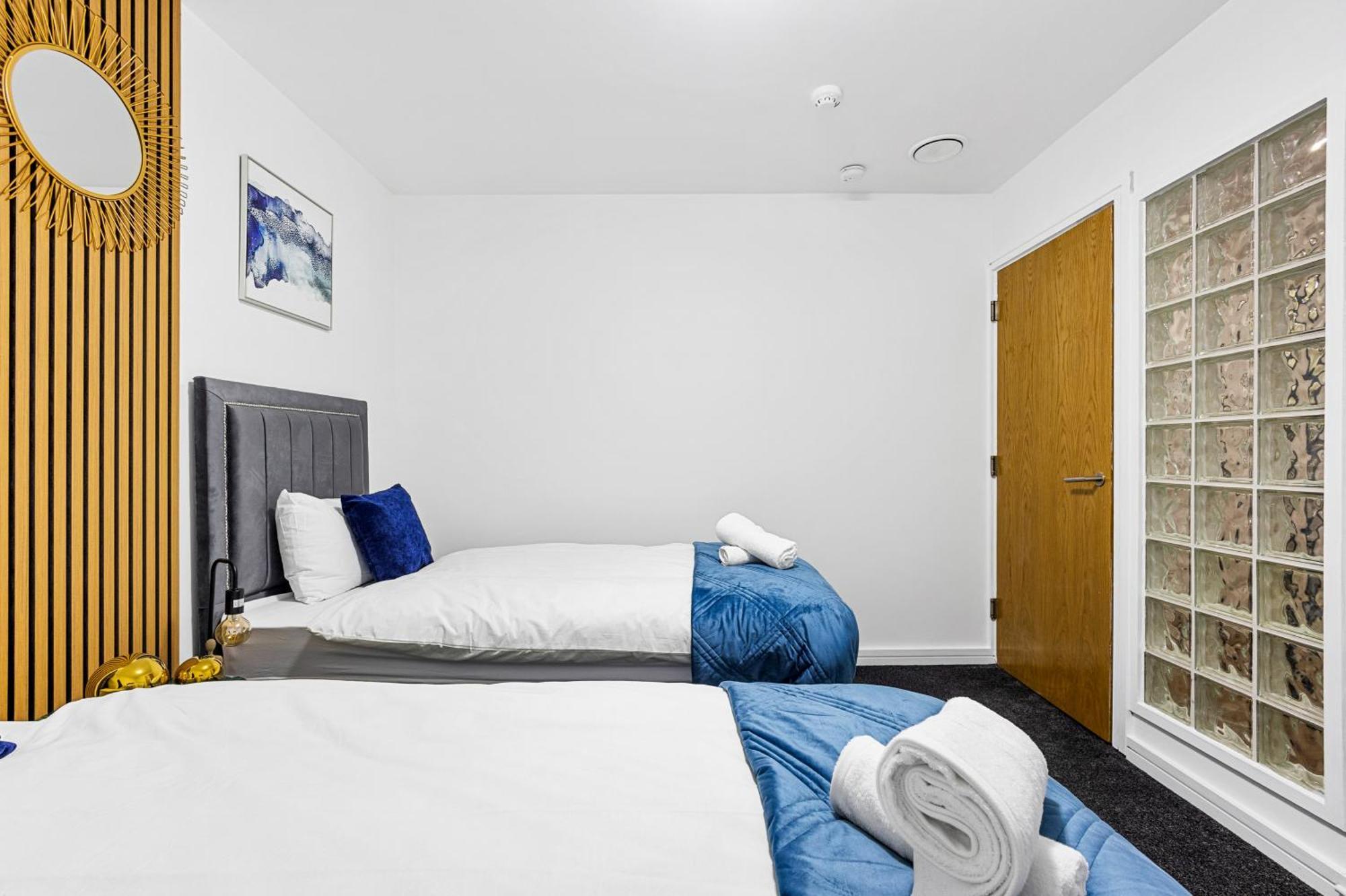 Bullring Lux Suite- Netflix-free Parking-sleeps 6 Birmingham